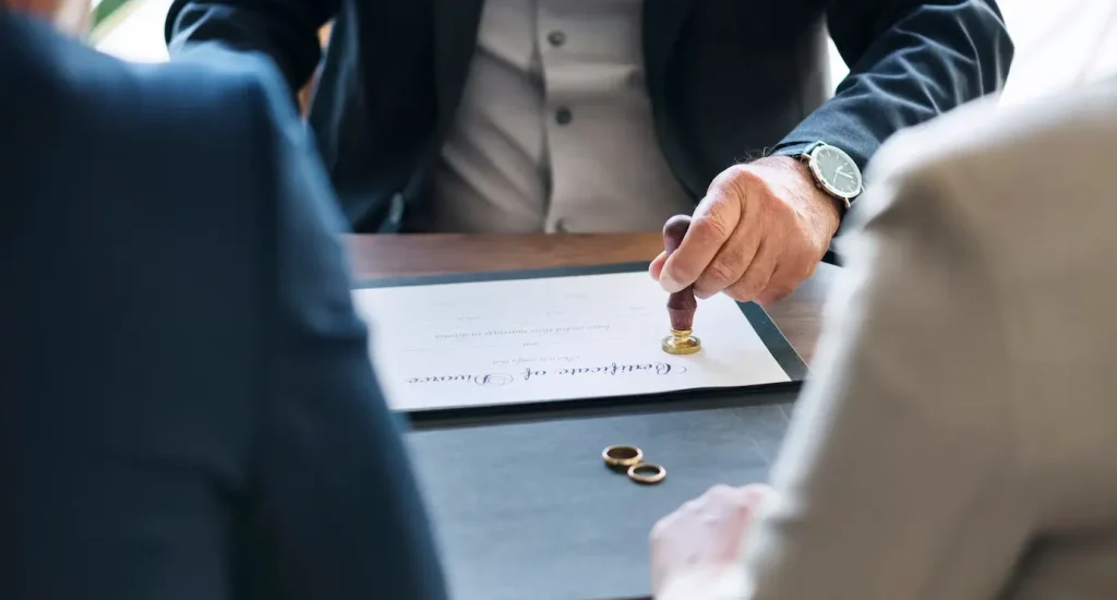 Divorce case lawyer in chandigarh